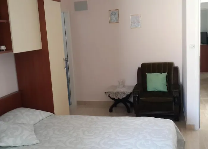 דירה Ivo Mazic סרסר