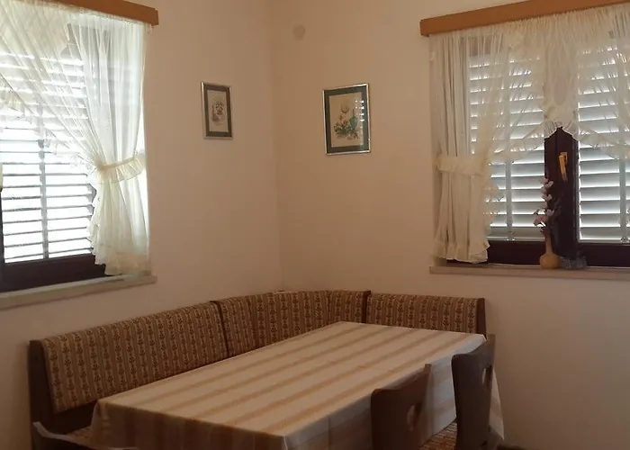 דירה Ivo Mazic סרסר